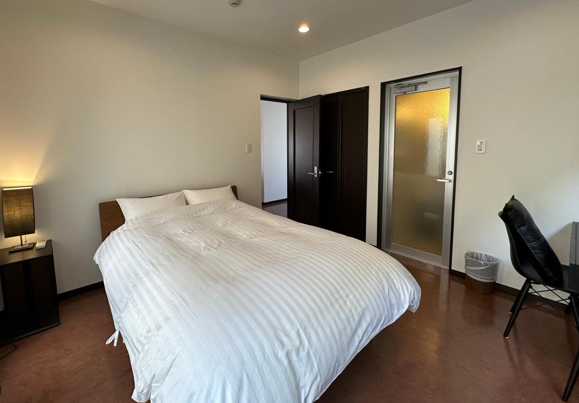 White Reef Apartment Uruma Exterior foto