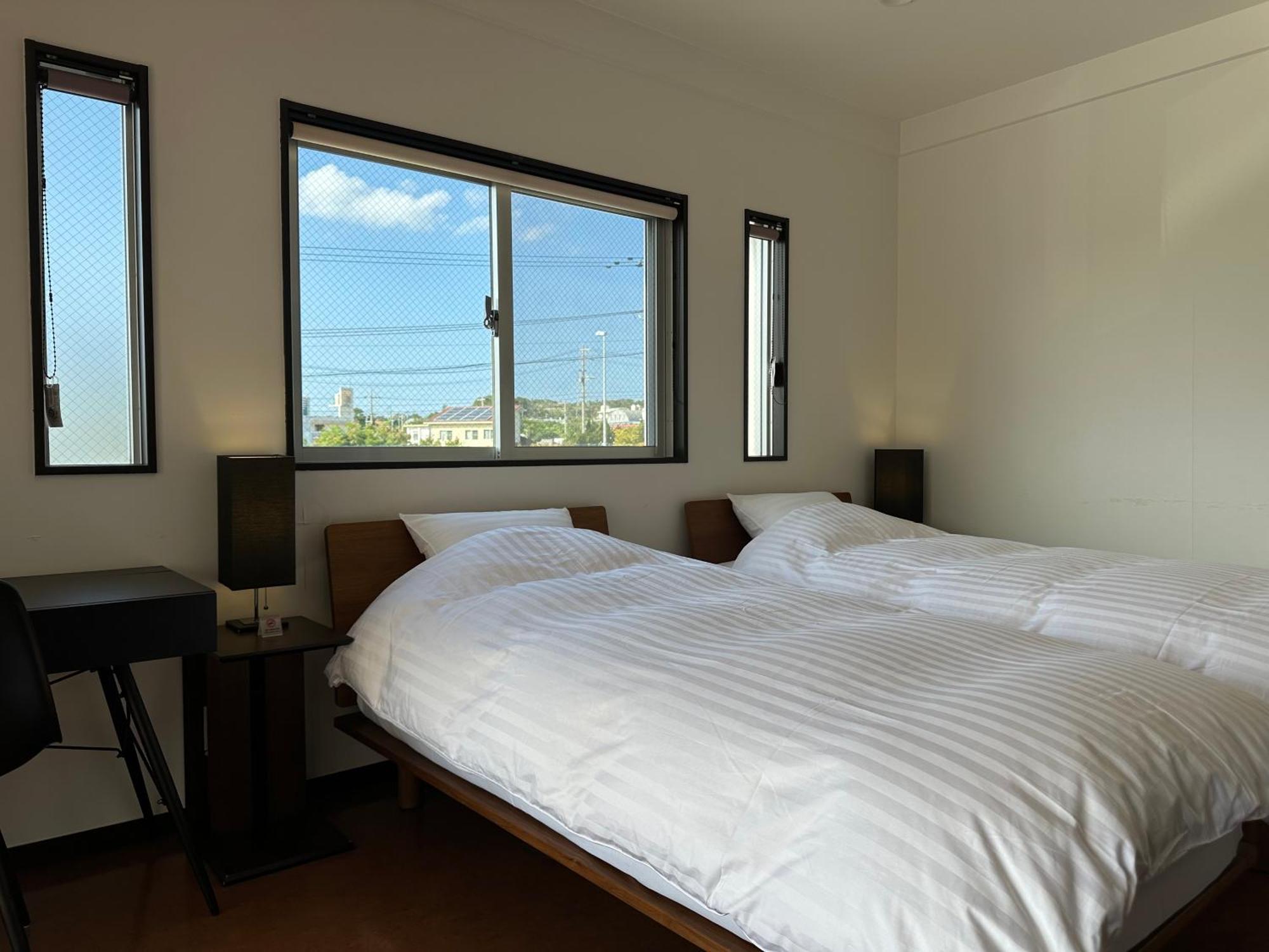 White Reef Apartment Uruma Exterior foto